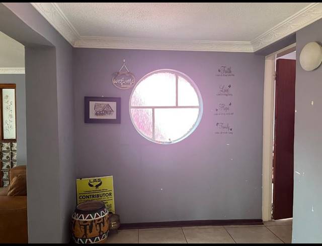 5 BEDROOM HOUSE FOR SALE IN LINMEYER